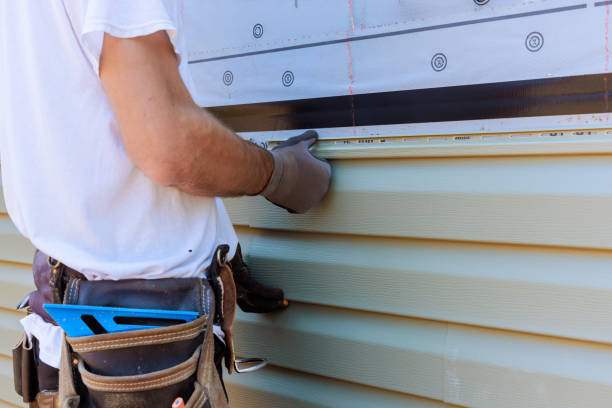 Trusted Emergency Siding Repair service in Bedford, TX - Creative Siding